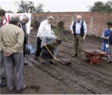 Spatenstich Talita Kumi II